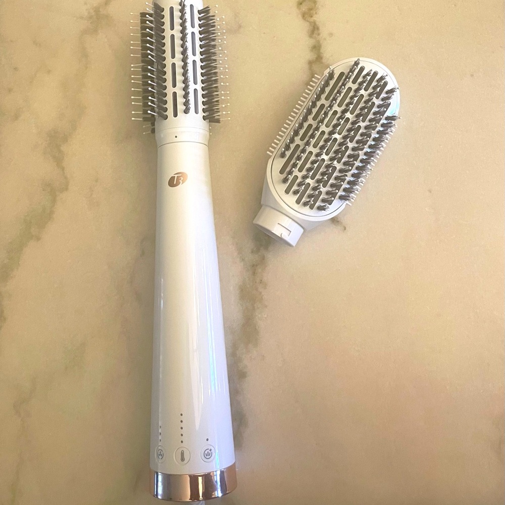 T3 White and Silver Dual-Head Heated Styling Brush Set